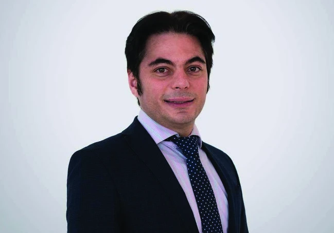 Dr. Momin Kamal Shah